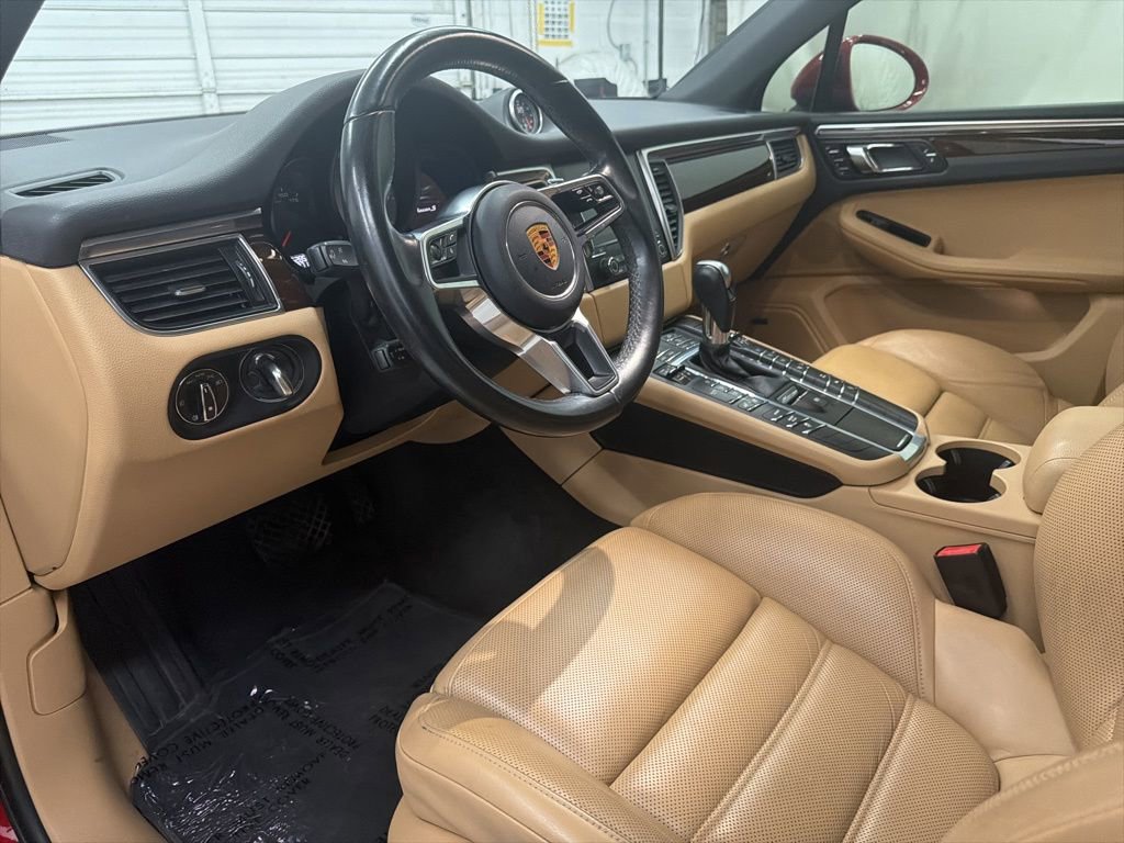 Used 2018 Porsche Macan S AWD/4WD image 12