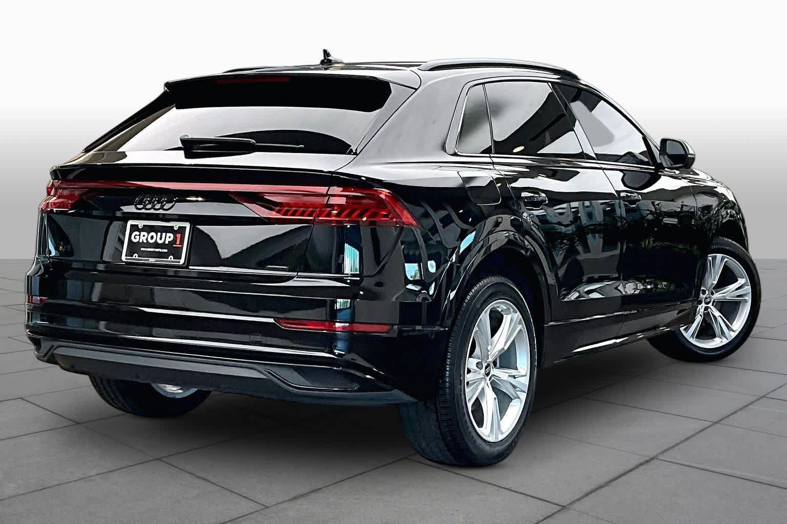 Used 2023 Audi Q8 Premium w/ Convenience Package AWD/4WD image 13