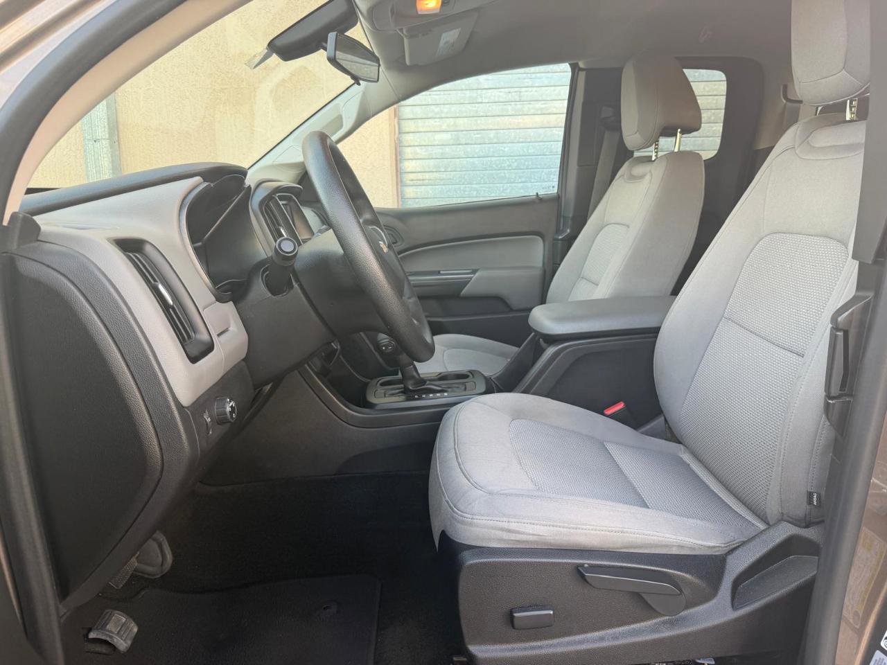 Used 2016 Chevrolet Colorado W/T w/ WT Convenience Package RWD image 14