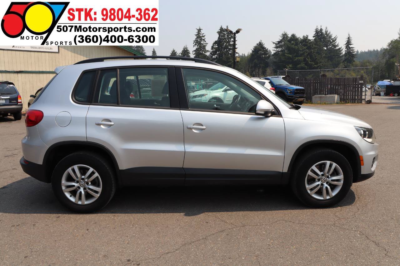Used 2017 Volkswagen Tiguan S AWD/4WD image 10
