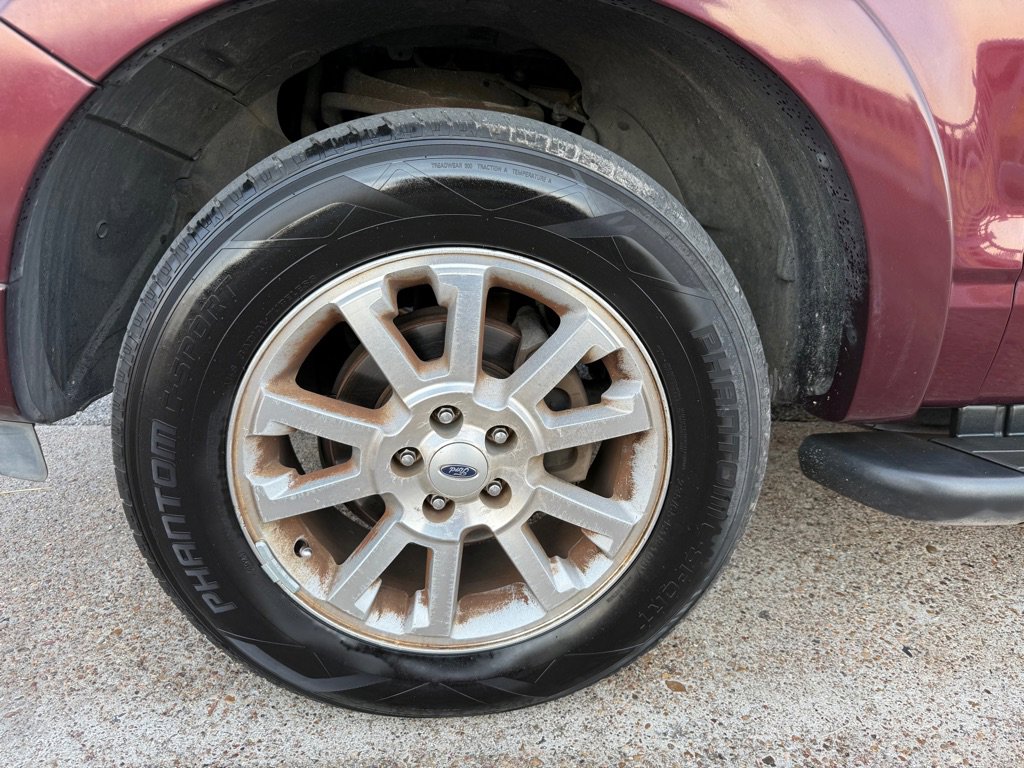 Used 2007 Ford Explorer Sport Trac Limited image 19