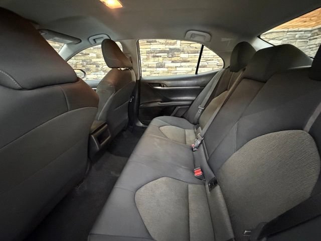 Used 2022 Toyota Camry LE w/ Convenience Package FWD image 29