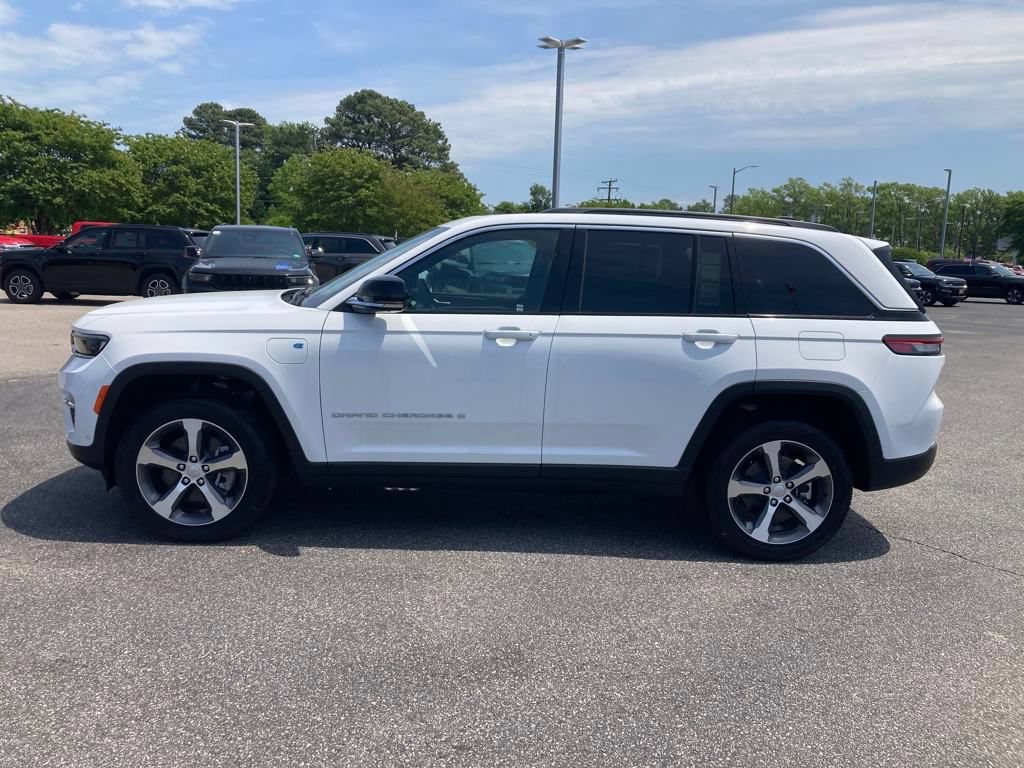 New 2024 Jeep Grand Cherokee Limited 4xe AWD/4WD image 2
