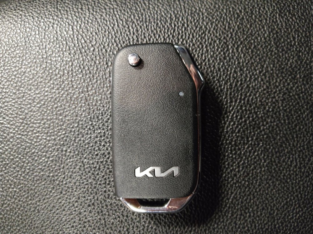 Used 2024 Kia Forte LXS image 32