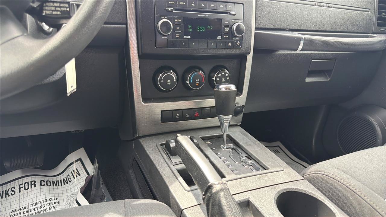 Used 2010 Jeep Liberty Sport w/ Popular Equipment Group AWD/4WD image 22
