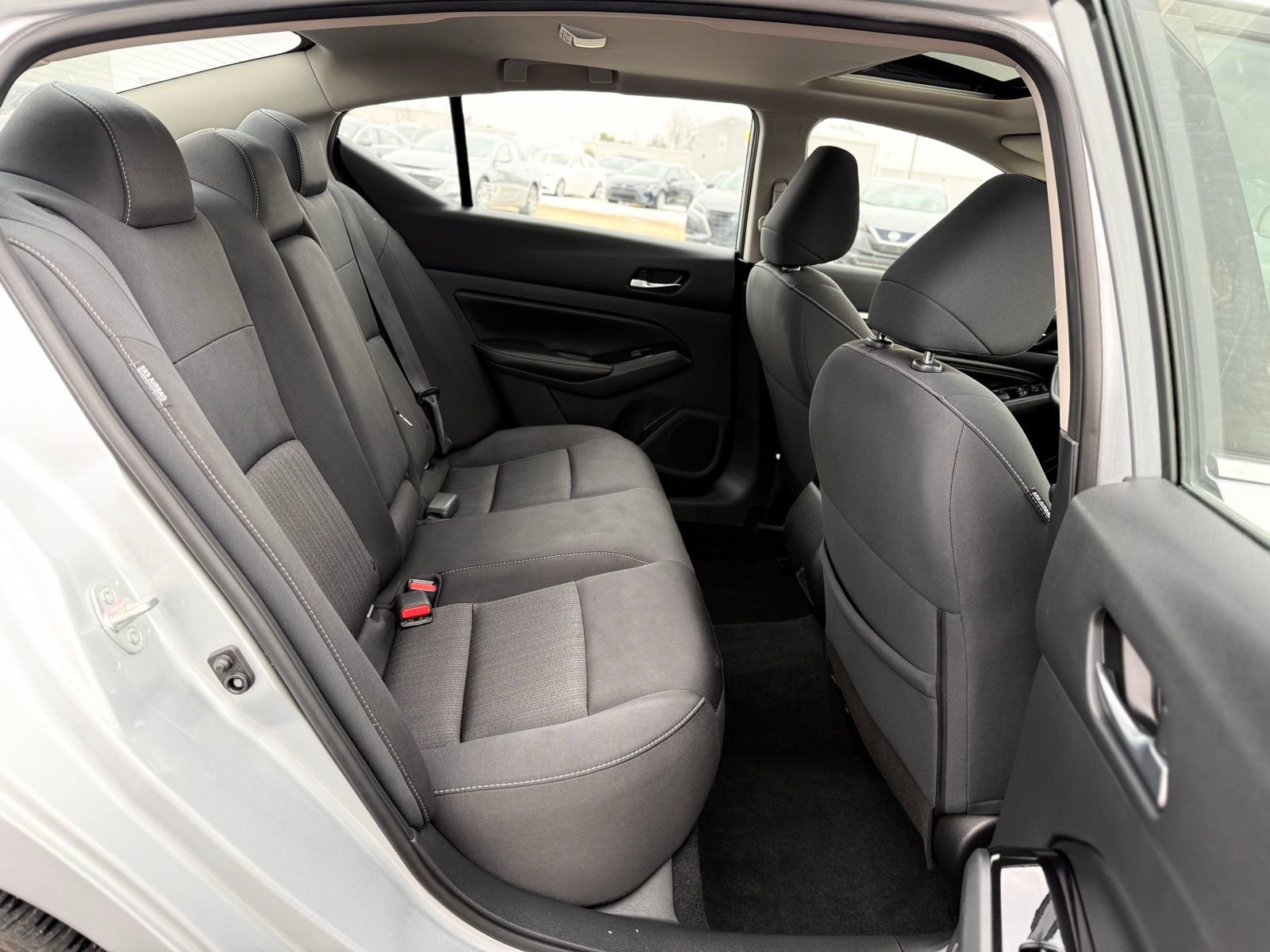 Used 2022 Nissan Altima 2.5 SV w/ SV Premium Package image 21