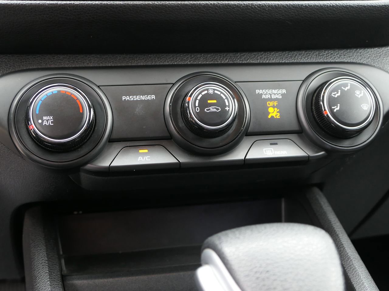 Used 2023 Kia Forte LXS image 24