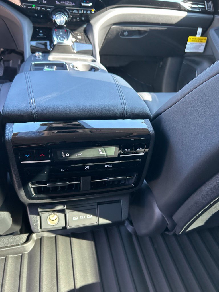 New 2026 Acura MDX SH-AWD image 20