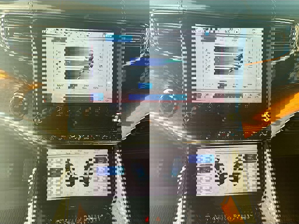 New 2024 Jeep Grand Wagoneer Series III w/ Rear Seat Video Group 1 image 24