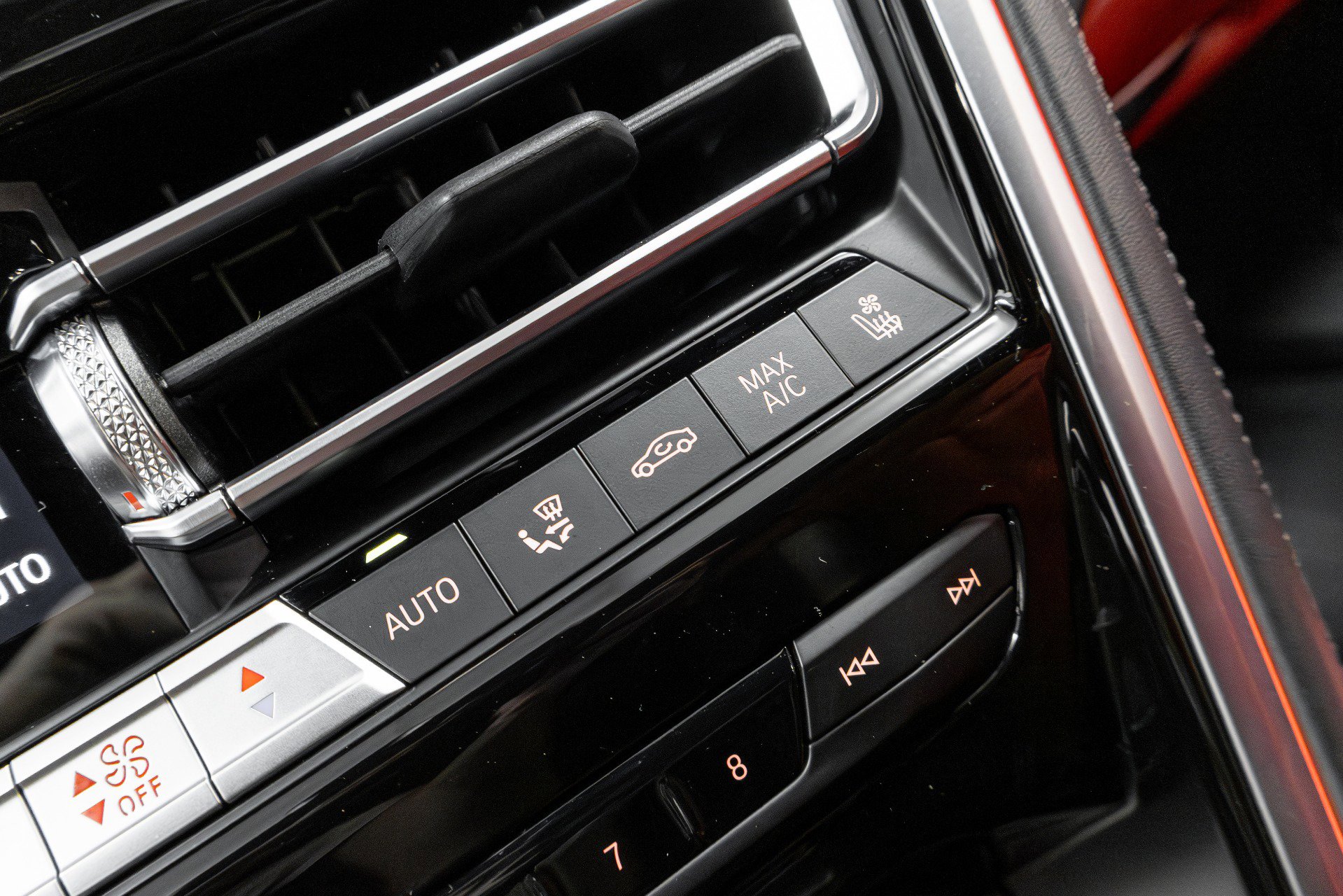 Used 2023 BMW ALPINA B8 xDrive Gran Coupe image 68