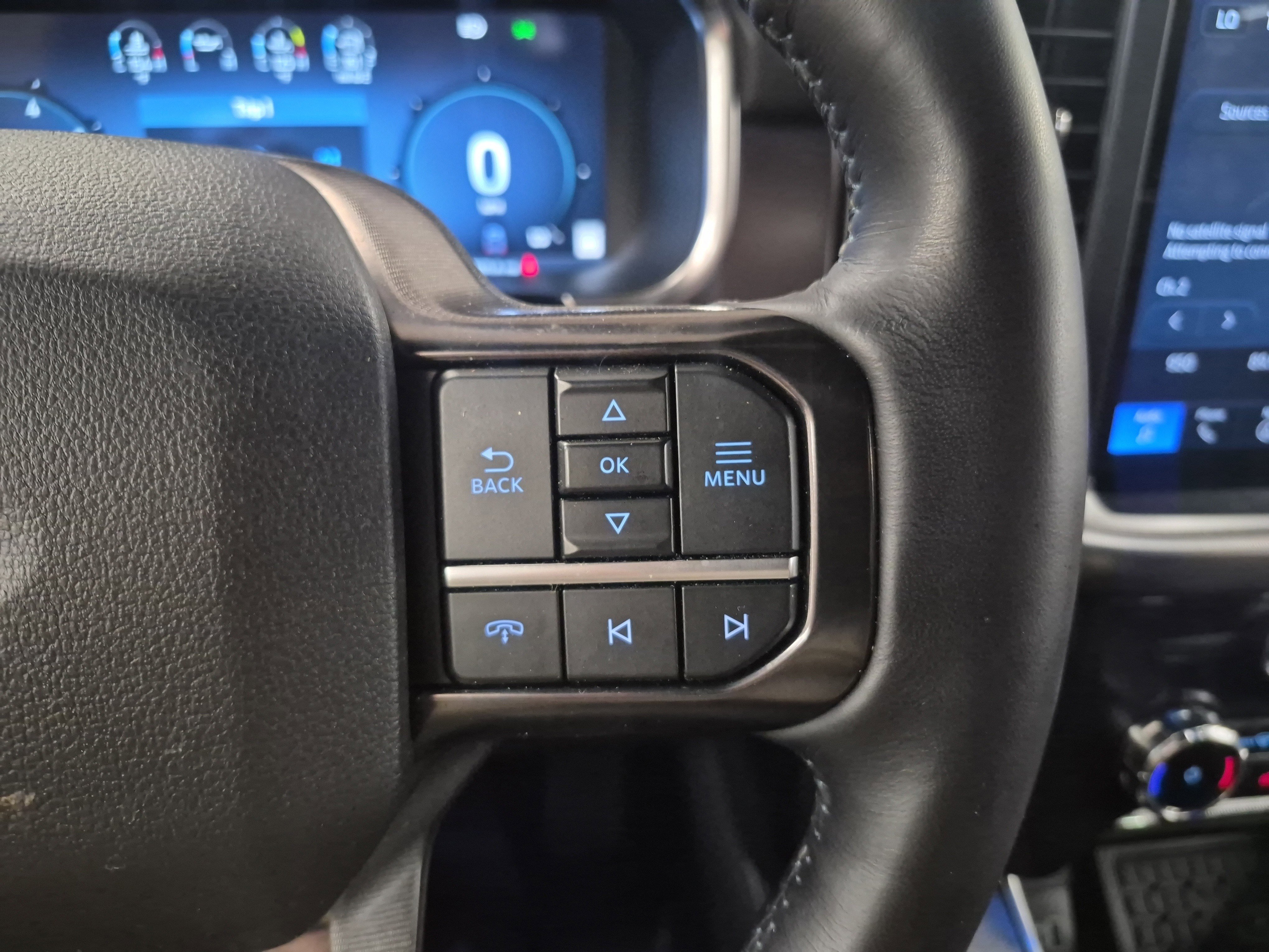 Certified 2025 Ford F150 Platinum AWD/4WD image 30