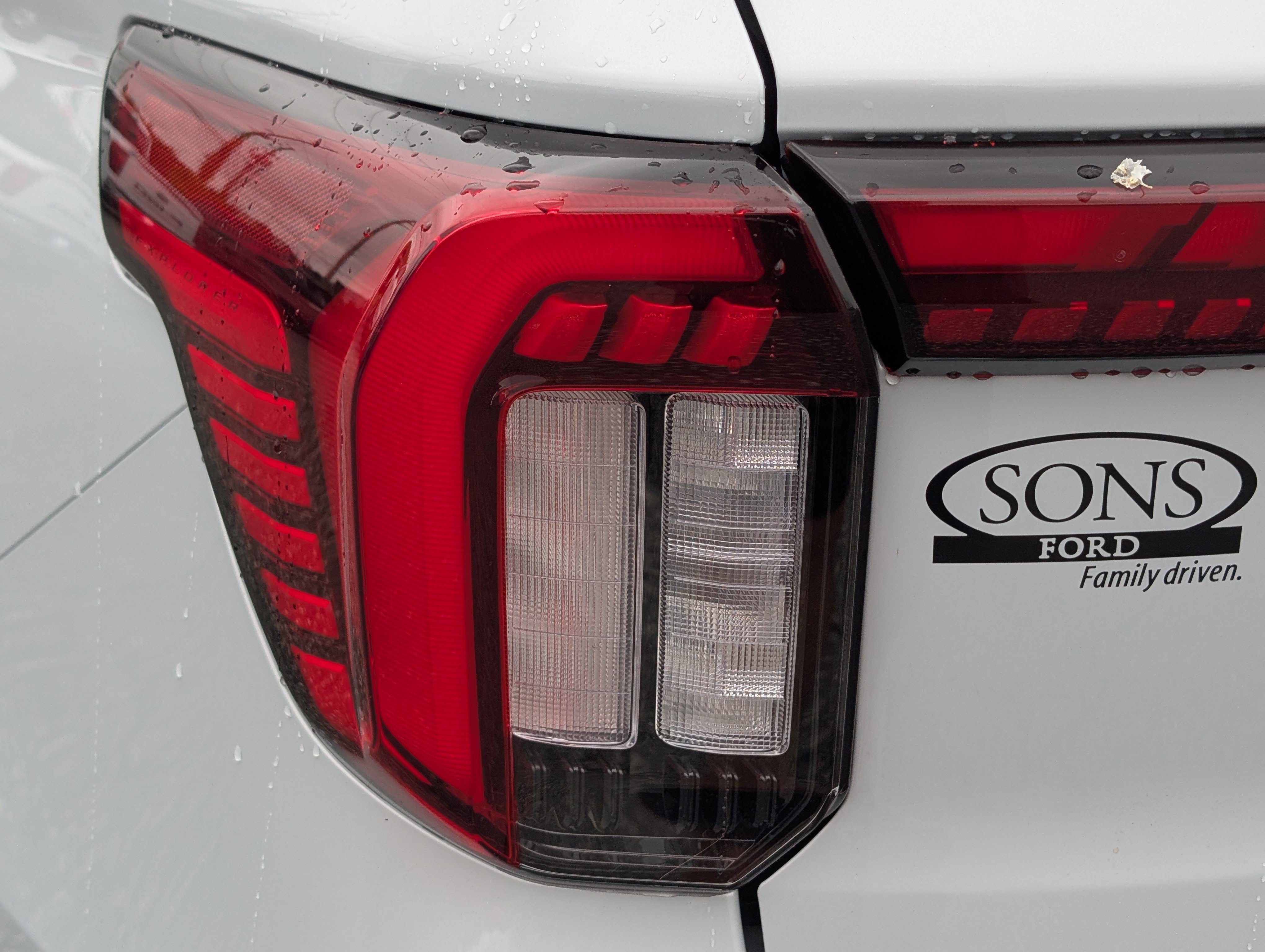 New 2026 Ford Explorer Active RWD image 12