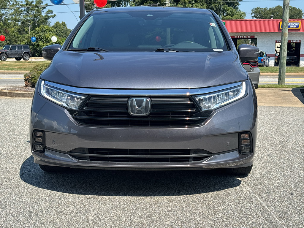 Used 2023 Honda Odyssey Touring image 2