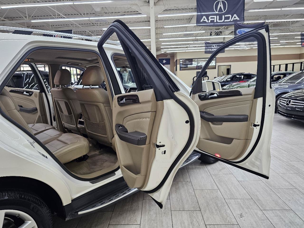 Used 2014 Mercedes-Benz ML 350 2WD image 16