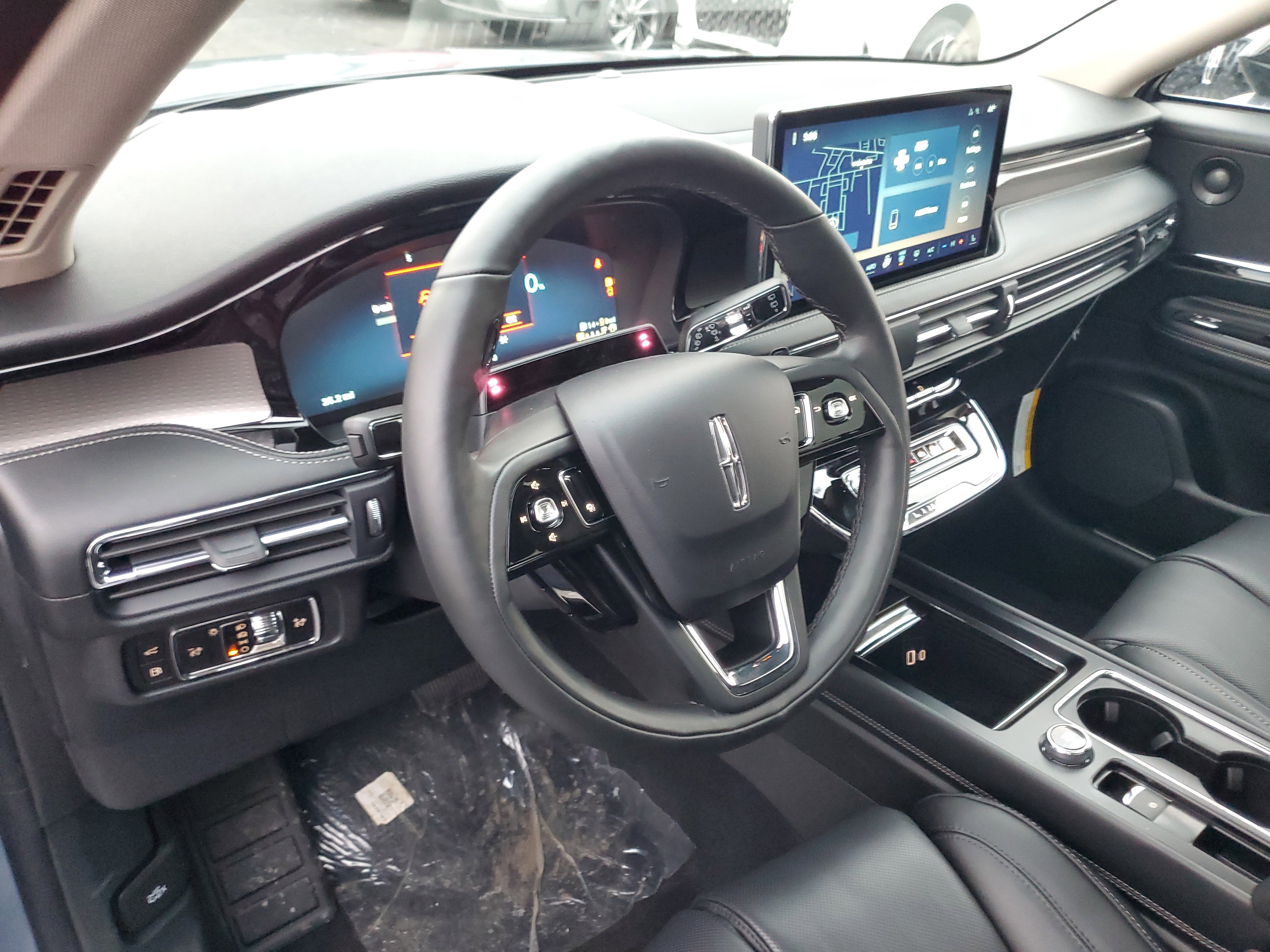 New 2026 Lincoln Corsair Grand Touring image 13