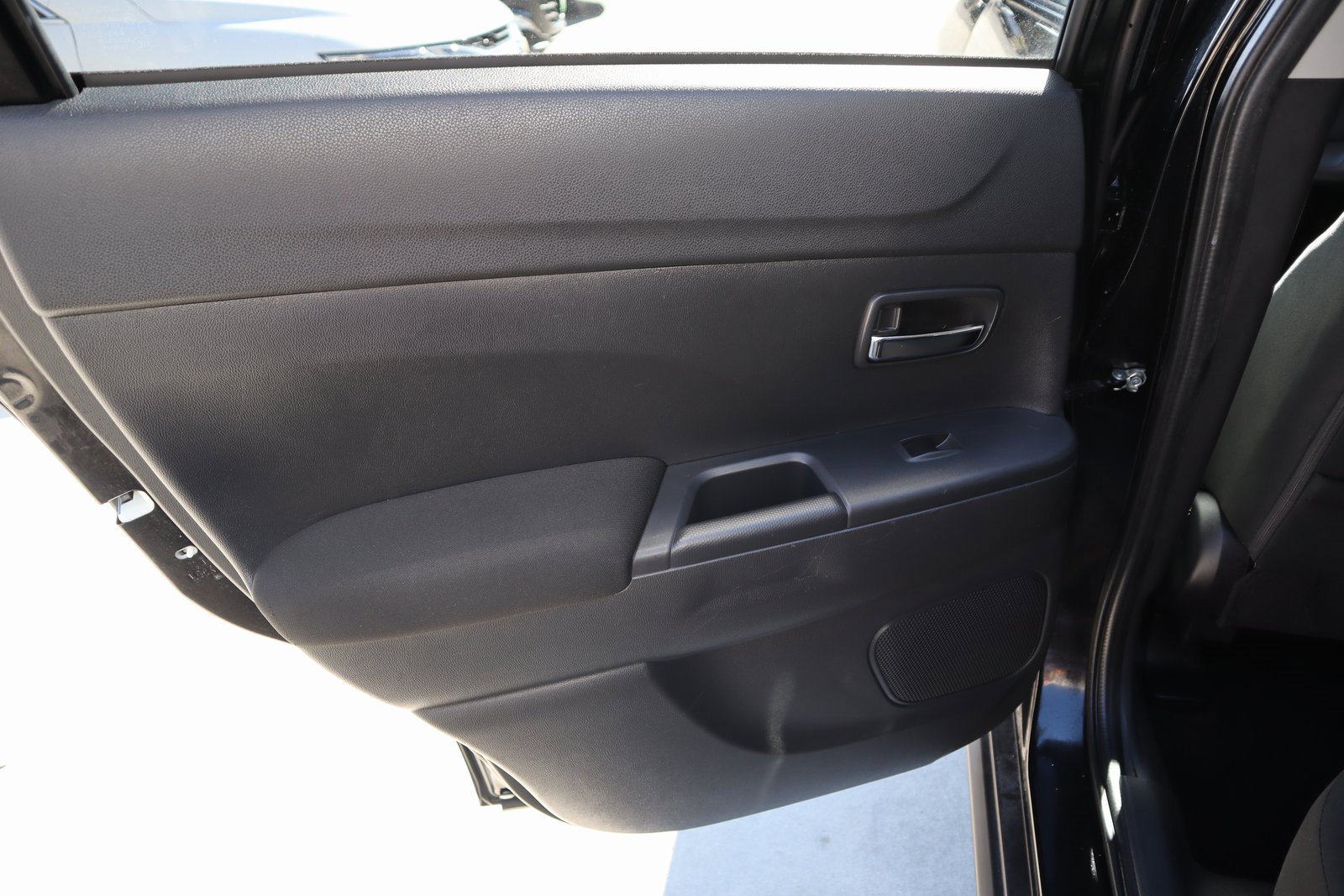 Used 2024 Mitsubishi Outlander Sport ES image 14