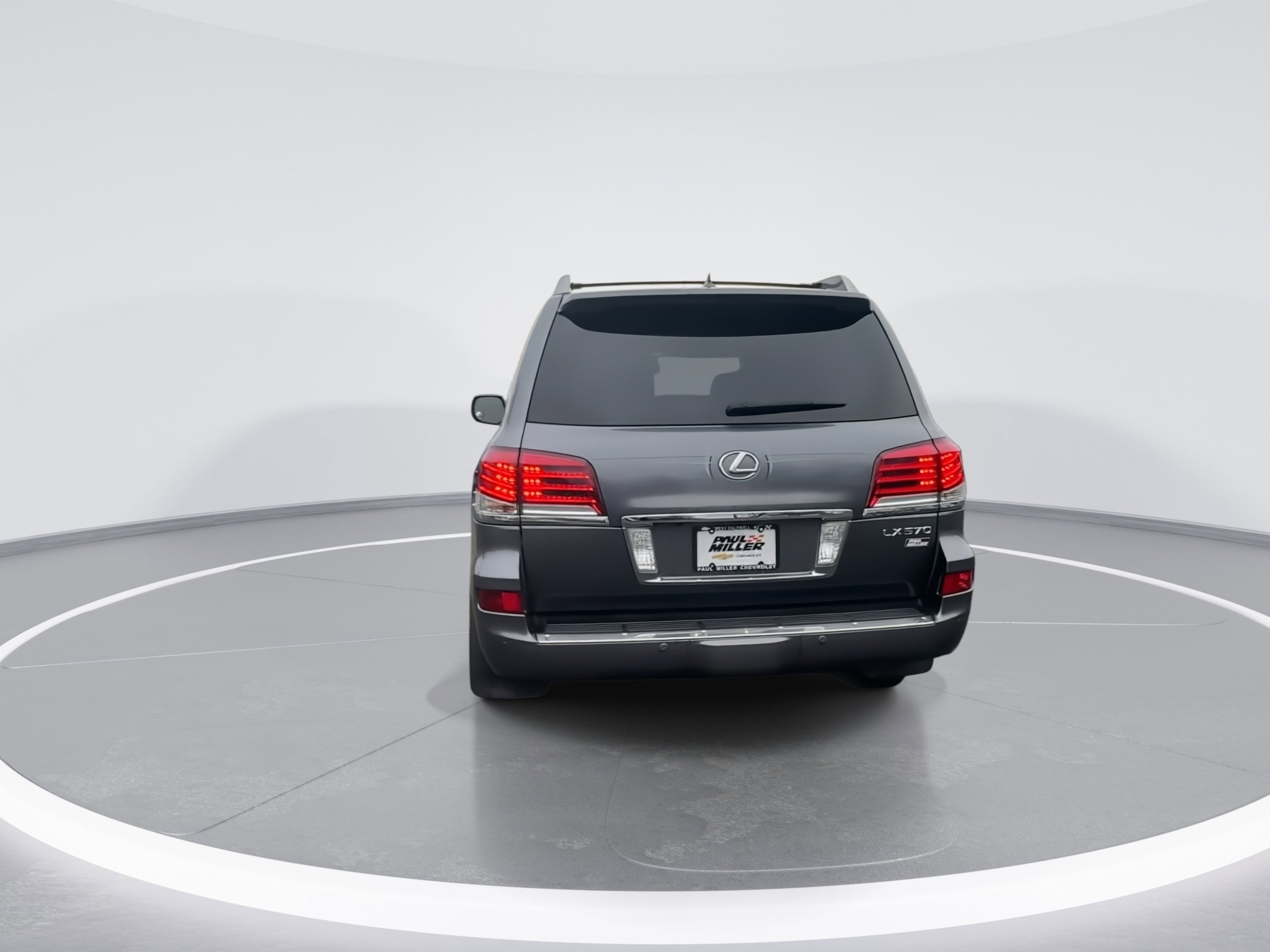 Used 2015 Lexus LX 570 4WD w/ Luxury Package image 7