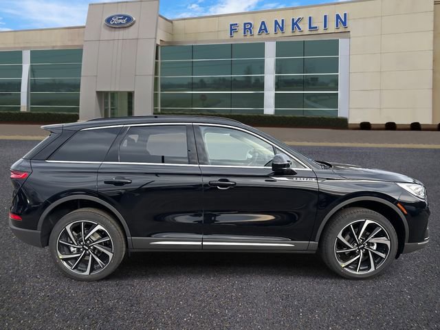 New 2026 Lincoln Corsair Reserve image 8