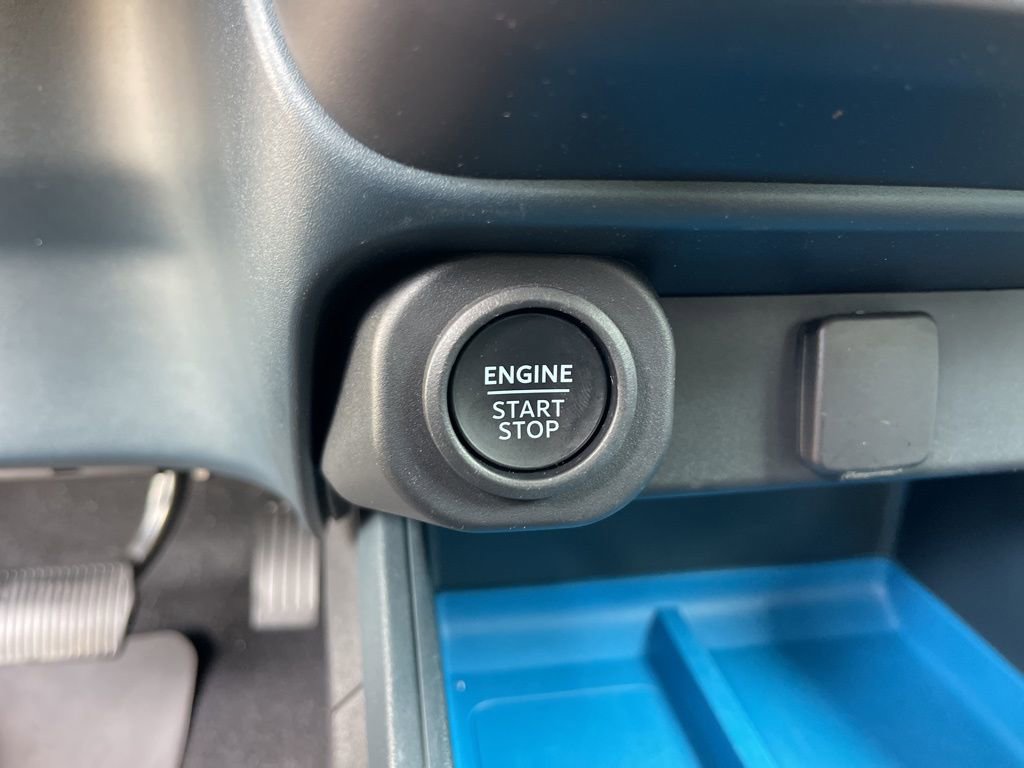 Used 2025 Ford Maverick XLT w/ XLT Luxury Package AWD/4WD image 13