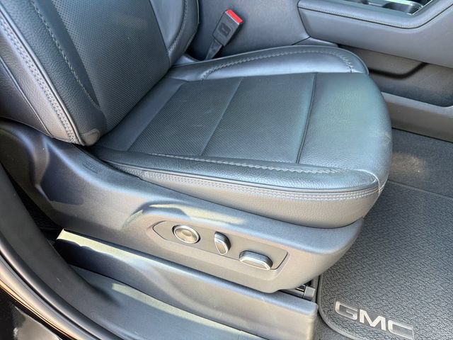 Used 2025 GMC Sierra 1500 Denali AWD/4WD image 26