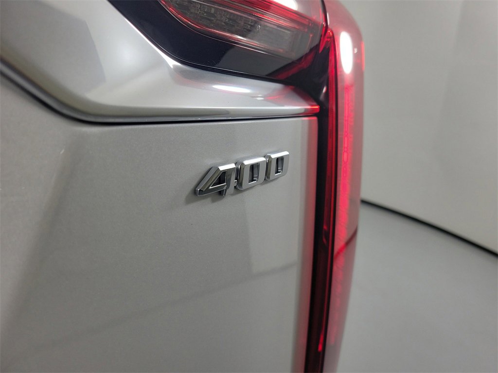 Certified 2024 Cadillac XT6 Premium Luxury w/ LPO, Floor Liner Package image 5