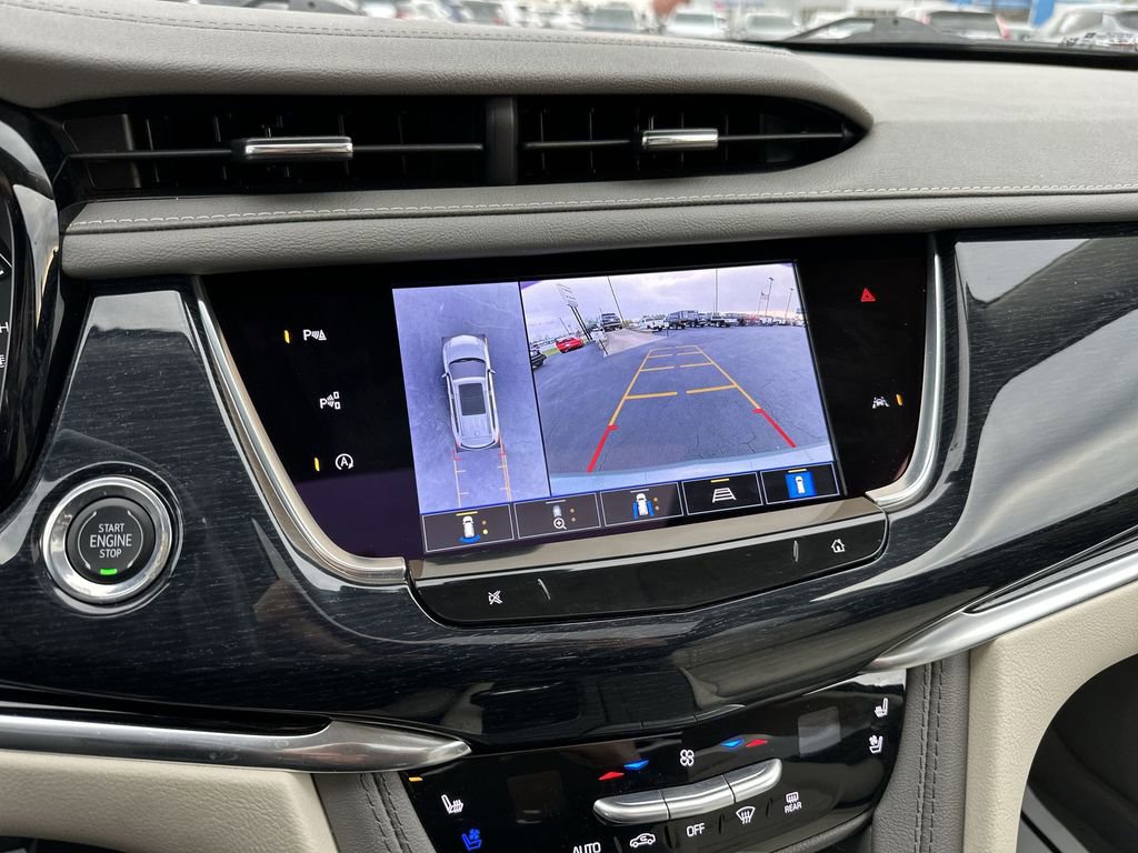 Used 2024 Cadillac XT6 Premium Luxury w/ Technology Package image 17