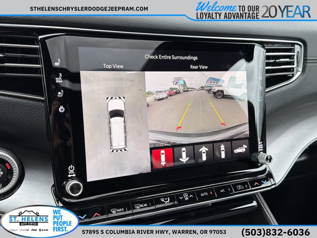 New 2026 Jeep Grand Wagoneer L 4WD w/ Premium Group I image 25