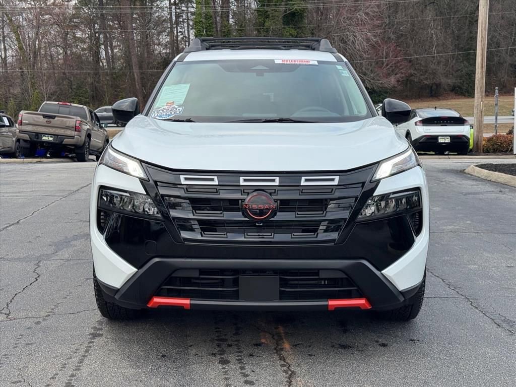 Certified 2025 Nissan Rogue SV image 8