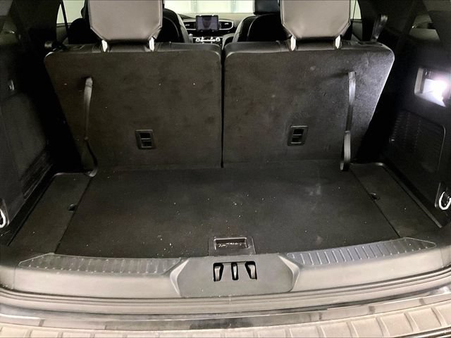 Used 2023 Ford Explorer ST-Line w/ Class IV Trailer Tow Package AWD/4WD image 35