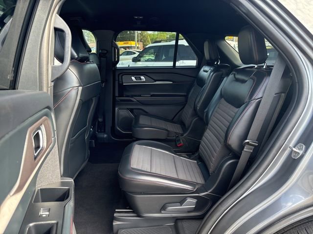 Certified 2025 Ford Explorer ST-Line AWD/4WD image 25