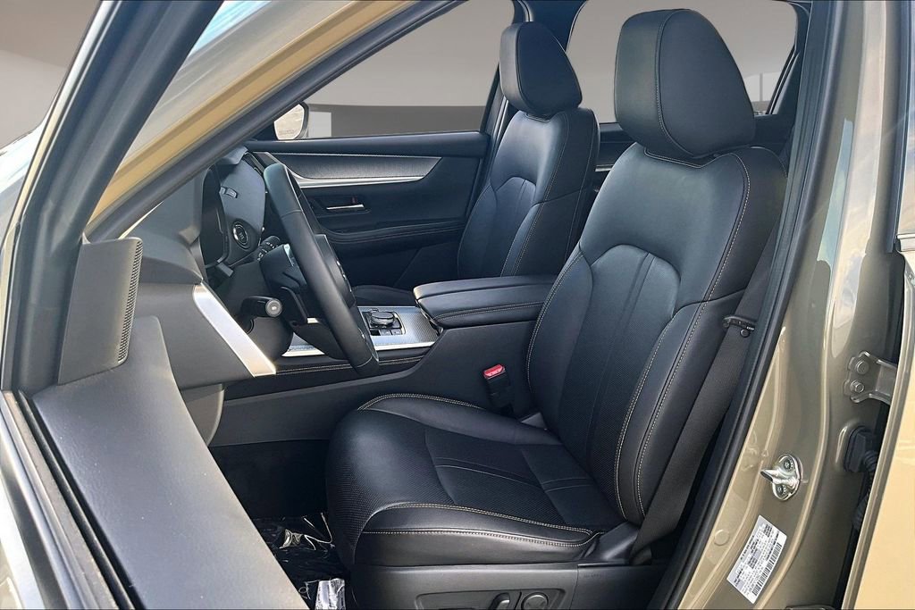 Used 2025 MAZDA CX-70 3.3 Turbo w/ Premium Package image 19