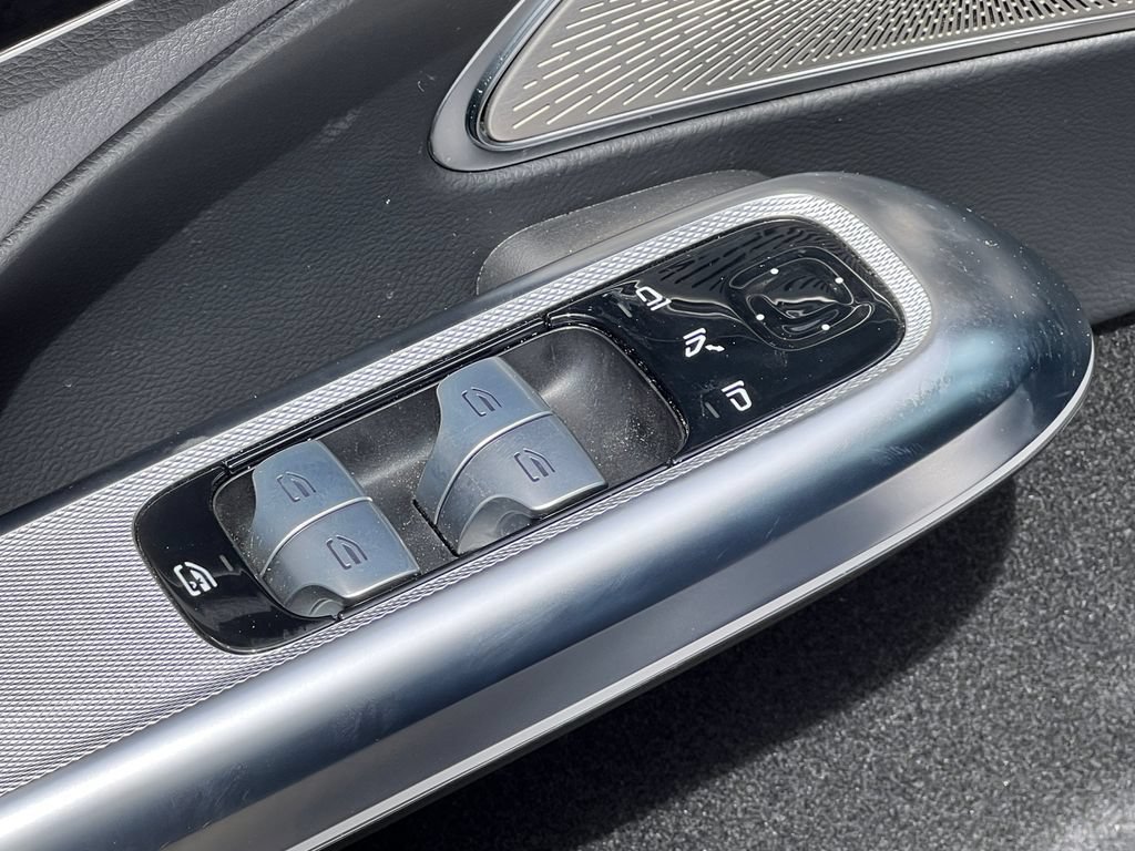 New 2025 Mercedes-Benz E 350 4MATIC Sedan image 15