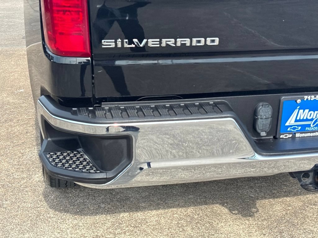 Used 2025 Chevrolet Silverado 1500 LT RWD image 13