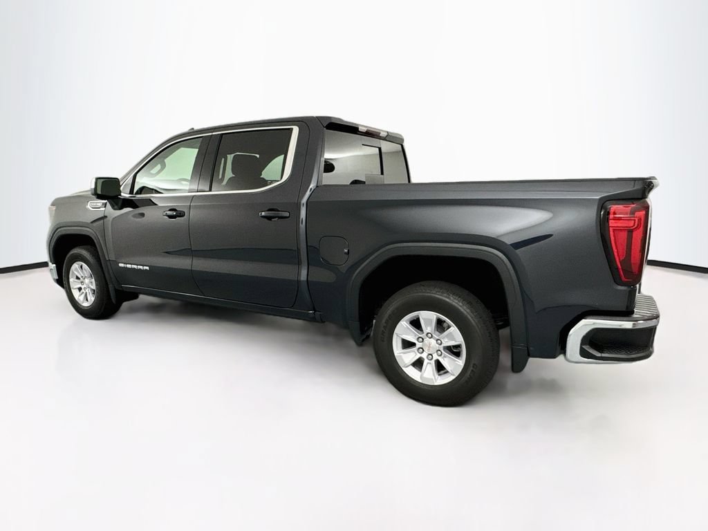 Used 2026 GMC Sierra 1500 SLE w/ Preferred Package RWD image 7