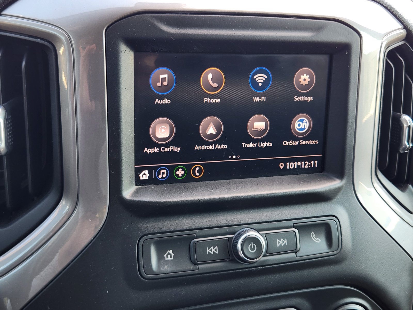 Certified 2020 Chevrolet Silverado 1500 Custom w/ Custom Value Package RWD image 18