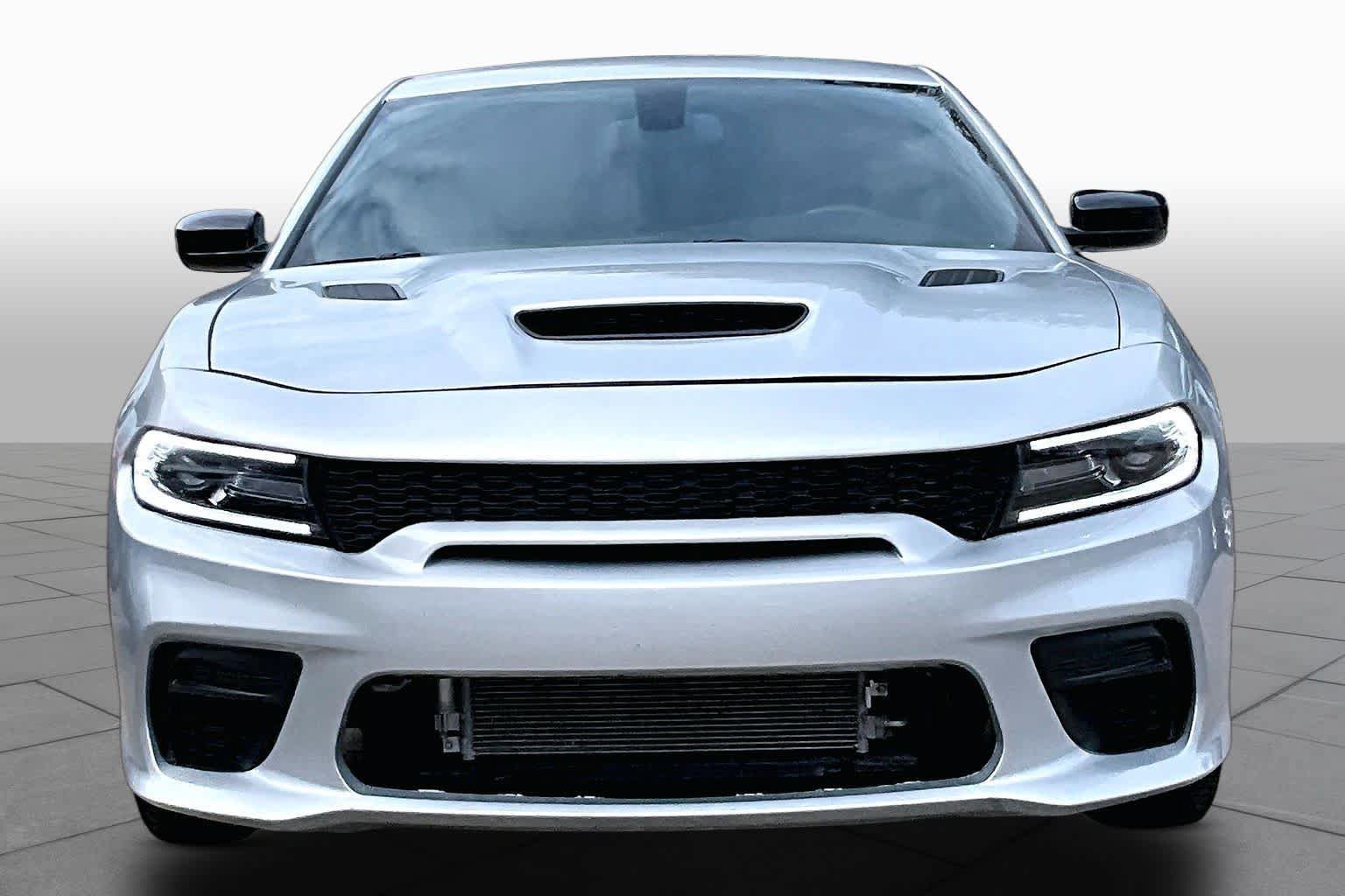 Used 2023 Dodge Charger SXT w/ Blacktop Package RWD image 4