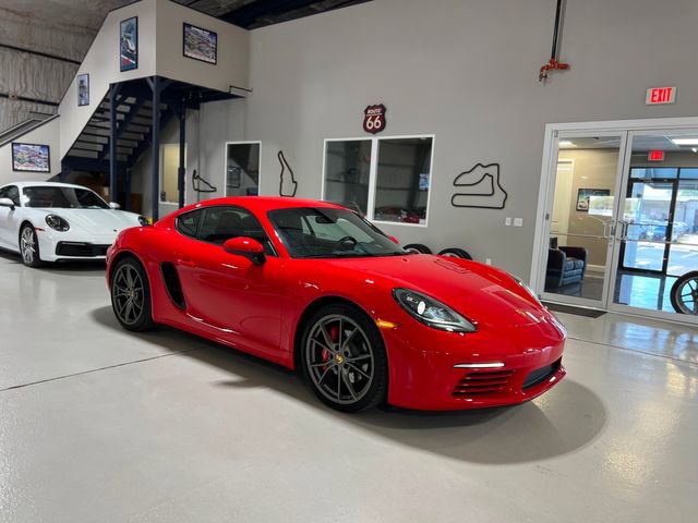 Used 2024 Porsche 718 Cayman S w/ Premium Package image 48