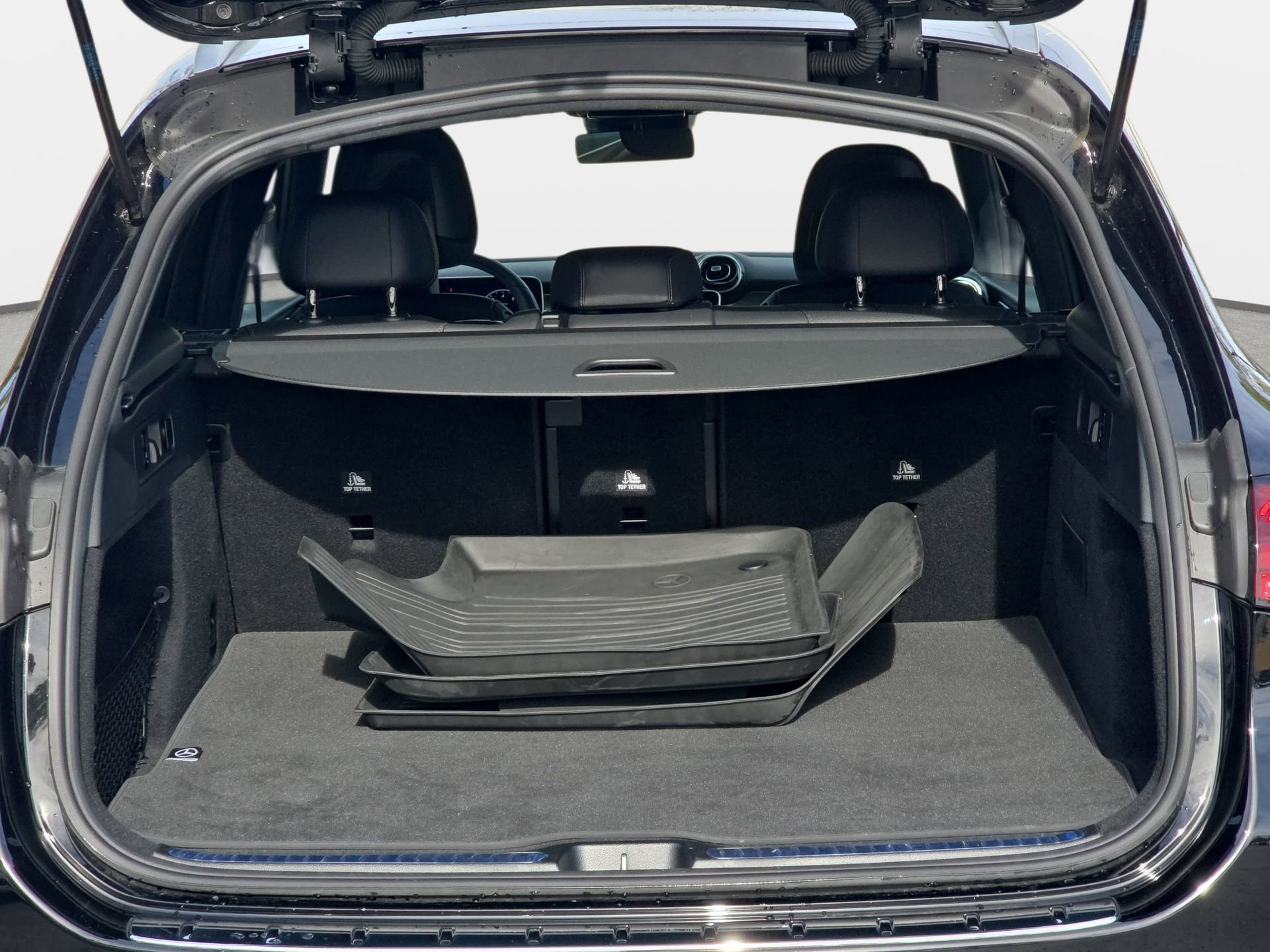 Certified 2025 Mercedes-Benz GLC 300 4MATIC image 12