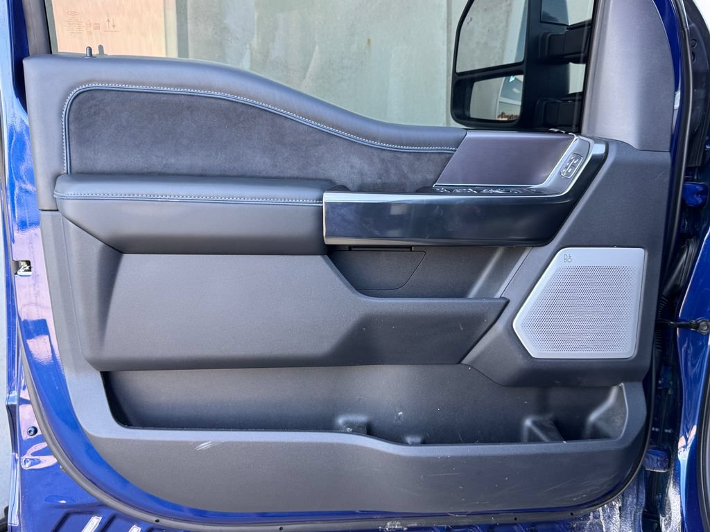 Used 2026 Ford F250 Platinum w/ Tremor Off-Road Package AWD/4WD image 12