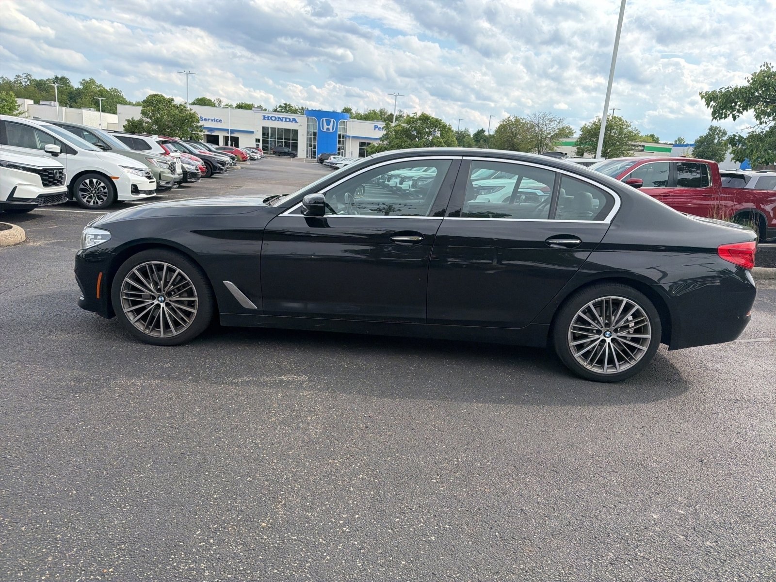 Used 2018 BMW 530i xDrive AWD/4WD image 15