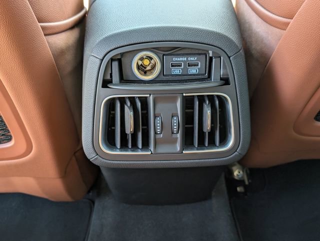 Used 2023 Maserati Levante GT image 12