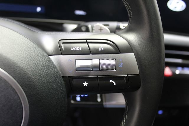 Used 2025 Hyundai Sonata SEL FWD image 16