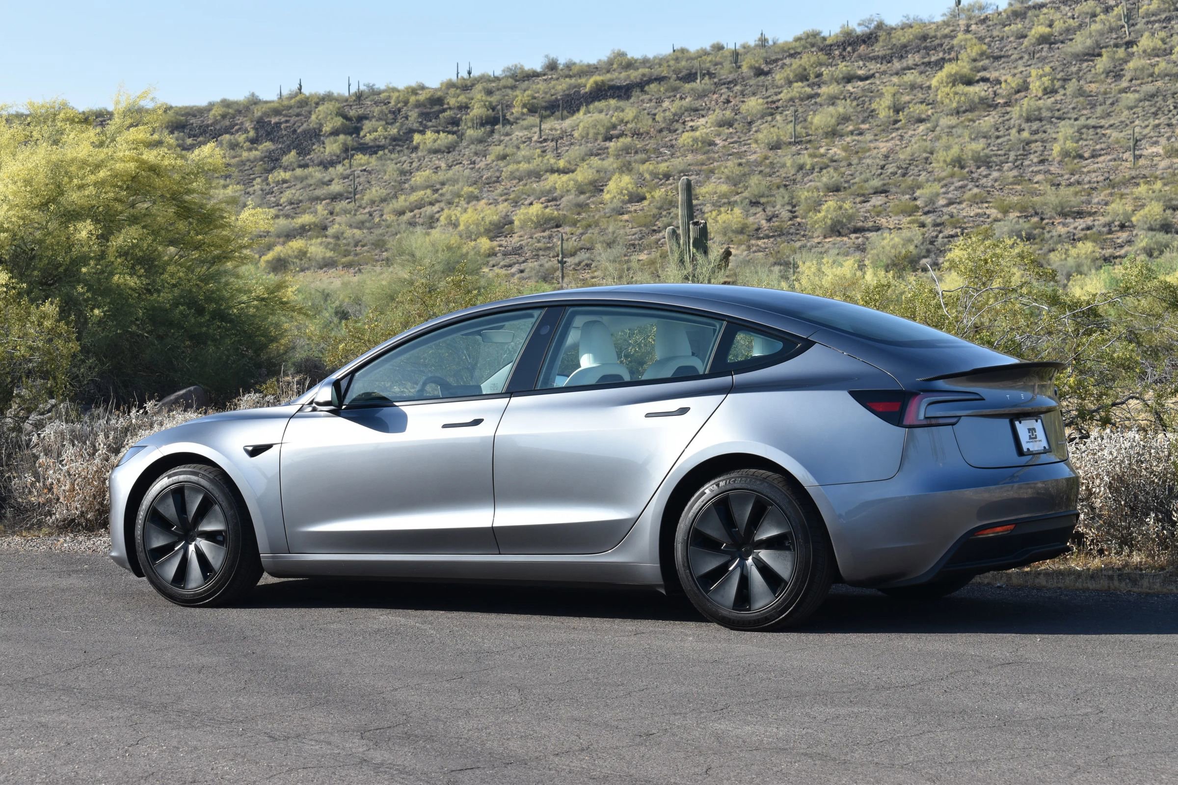 Used 2025 Tesla Model 3 Long Range AWD/4WD image 5