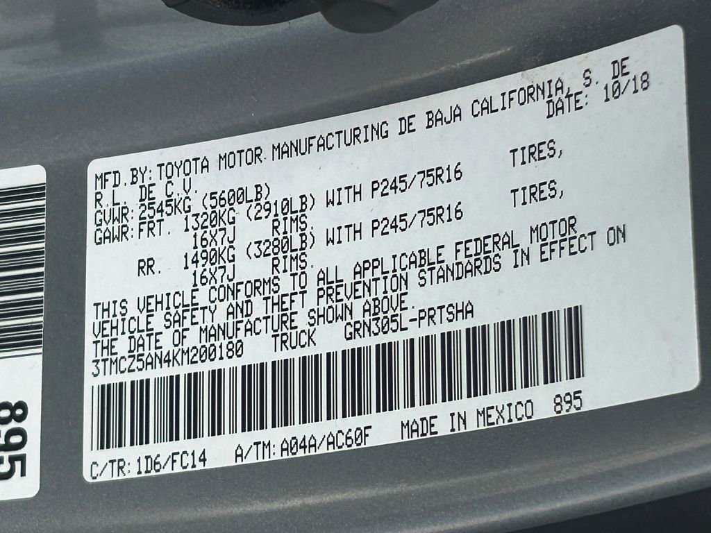 Used 2019 Toyota Tacoma SR5 AWD/4WD image 35