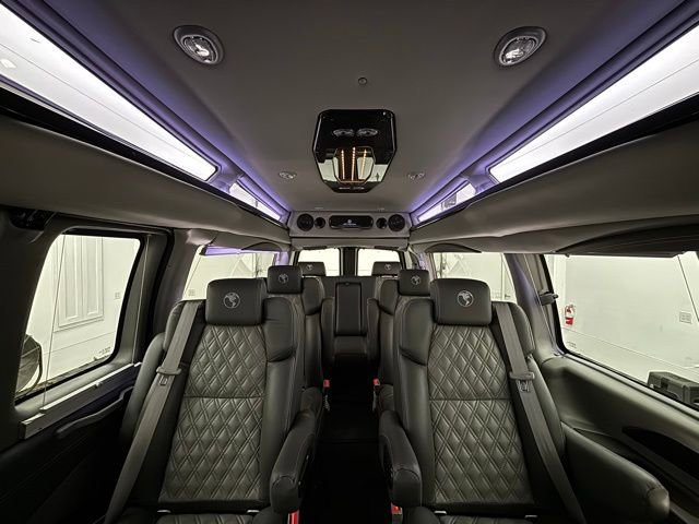 Used 2022 GMC Savana 2500 Extended w/ Enhanced Convenience Package RWD image 3
