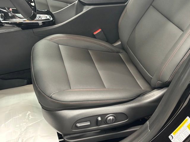 New 2026 Chevrolet Trax RS w/ Driver Confidence Package image 12