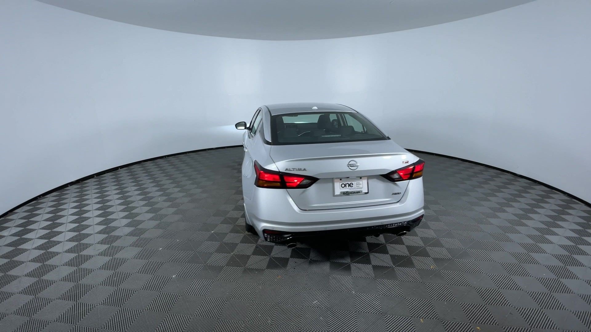 Certified 2025 Nissan Altima 2.5 SR AWD/4WD image 7