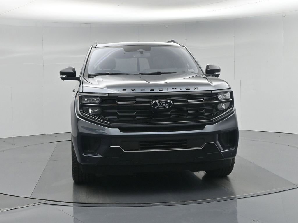 Used 2025 Ford Expedition Platinum w/ Stealth Appearance Package image 60