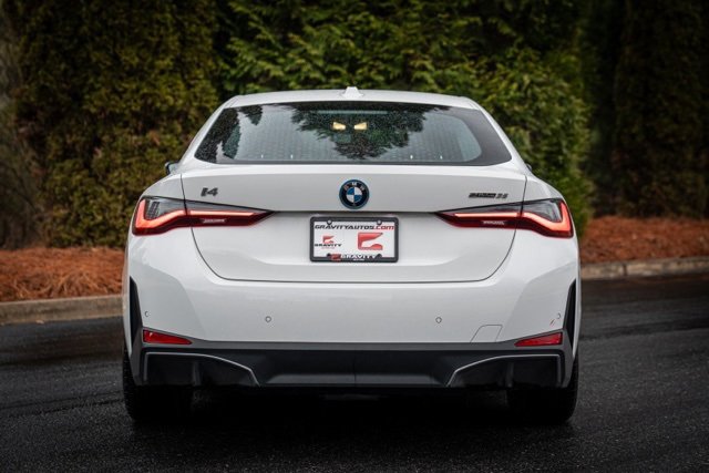 Used 2023 BMW i4 eDrive35 image 21