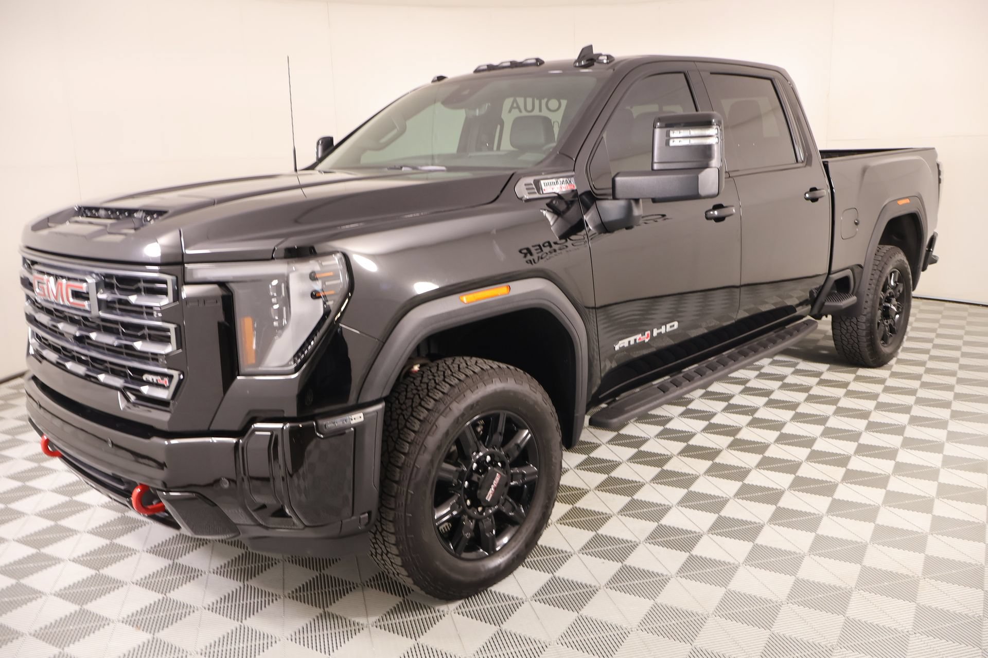 Used 2026 GMC Sierra 2500 AT4 w/ AT4 Premium Plus Package AWD/4WD image 10